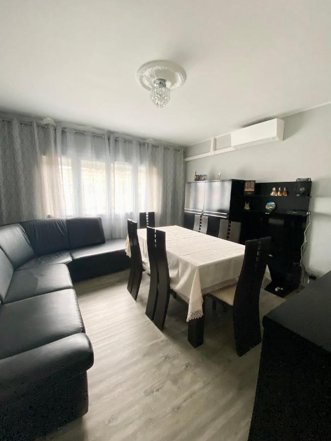 Maison Face A La Cite Carcassonne